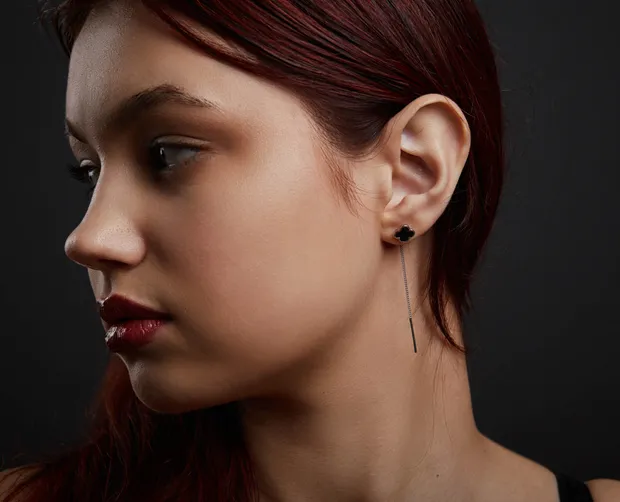 Срібні сережки протяжки Клевер 453С