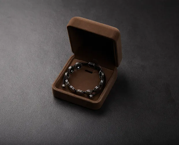 Футляр під набір коричневий П122