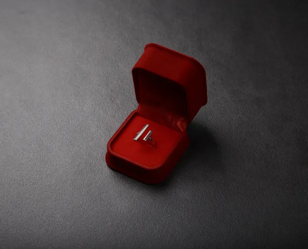 Футляр №7 червоний П117