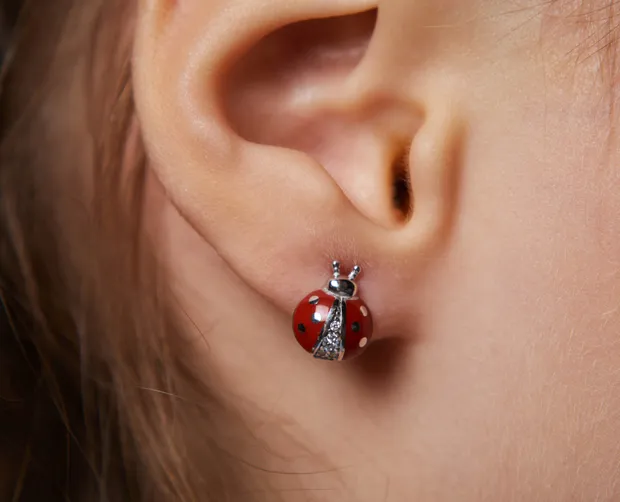 Срібні сережки дитячі на англійській застібці Бедрики 1136С