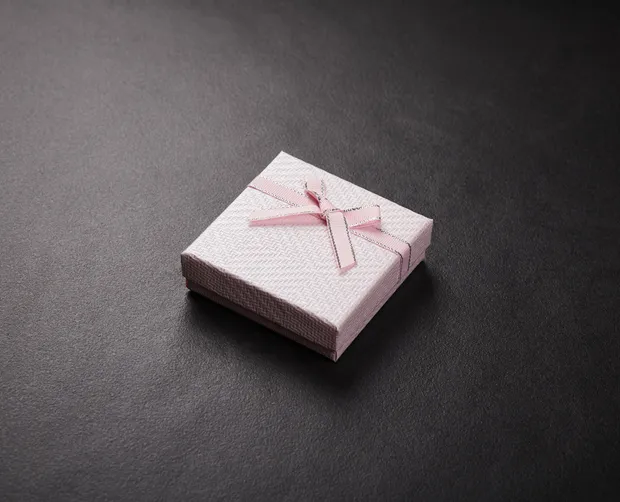 Коробка під набір рожева П130