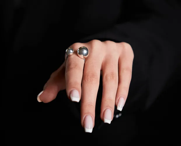 Срібна каблучка Дві Кульки 1700920