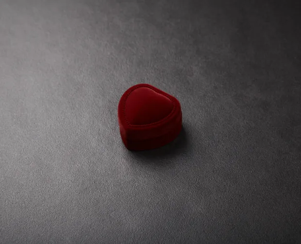 Скринька червоне сердечко П109