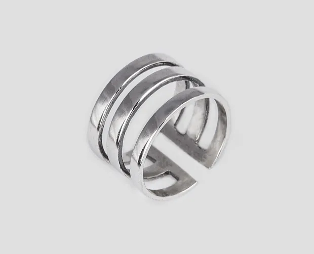 Срібна каблучка Три Смужки 12032