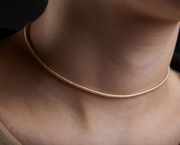 Шовковий шнурок з срібною застібкою Шейк 6010/2,0