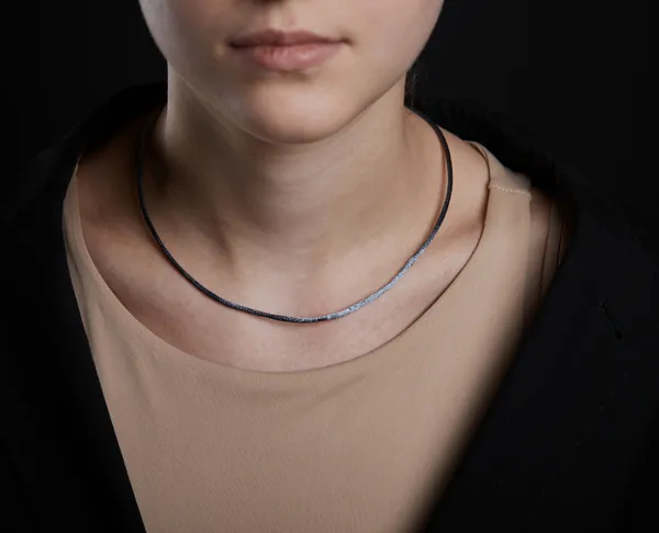 Шовковий шнурок з срібною застібкою 6010/2,0 