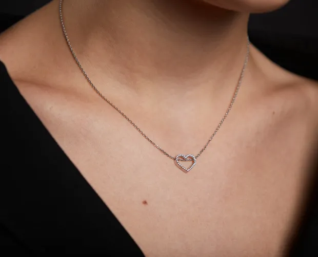 Срібне кольє Сердечко з фіанітами 908-01004 