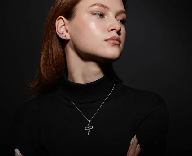 Срібне кольє Снейк 1242.45р